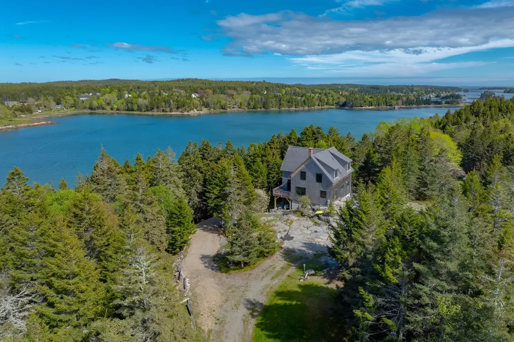 170 Harbor Road Swans Island ME 04685