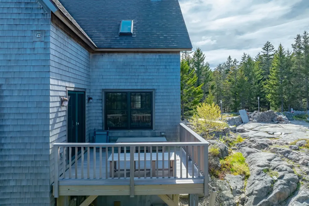 170 Harbor Road Swans Island ME 04685