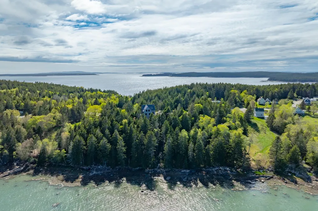 170 Harbor Road Swans Island ME 04685