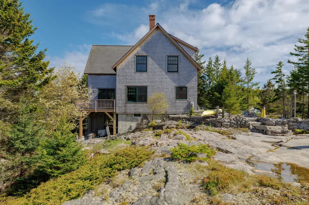 170 Harbor Road Swans Island ME 04685
