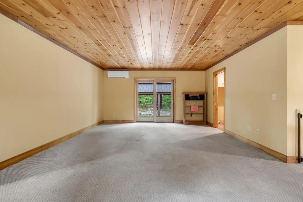 75 Wardens Way Shapleigh ME 04076