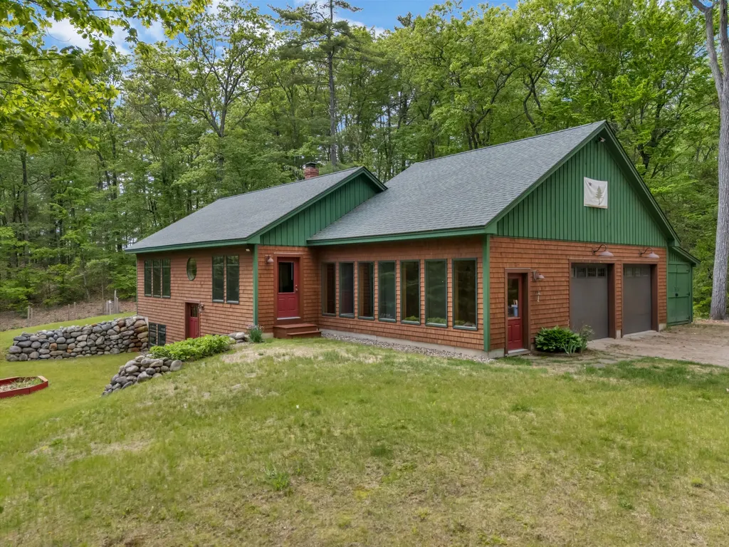 75 Wardens Way Shapleigh ME 04076