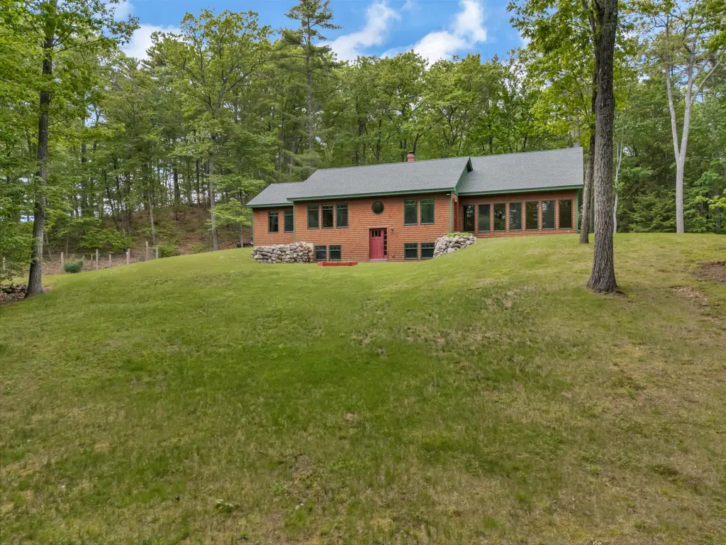 75 Wardens Way Shapleigh ME 04076