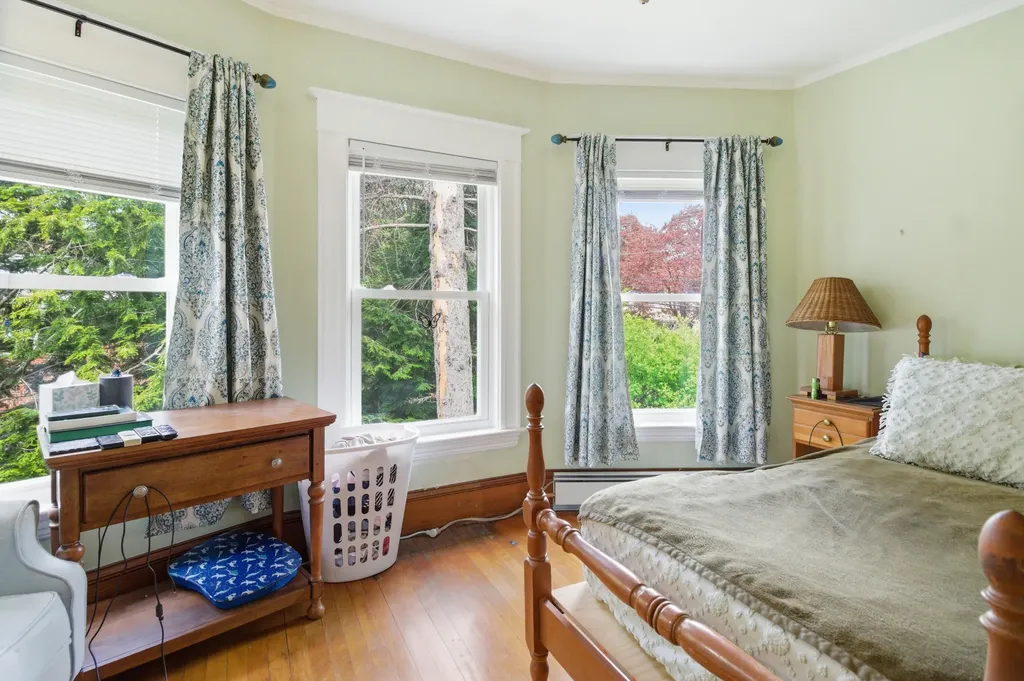 533 Webster Street Lewiston ME 04240