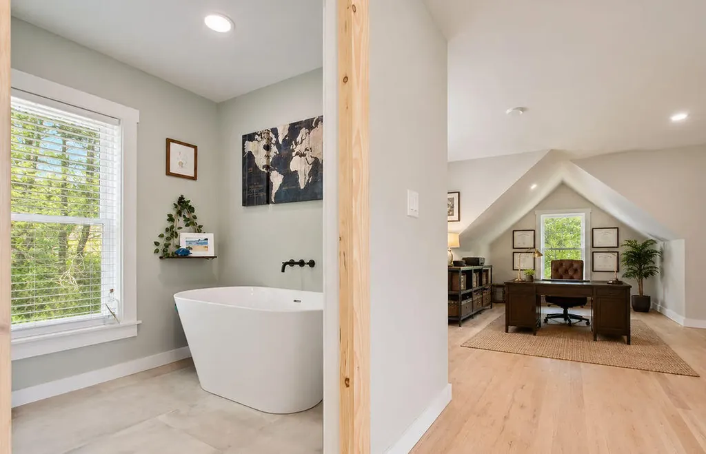 3 Bartlett Road Kittery ME 03905