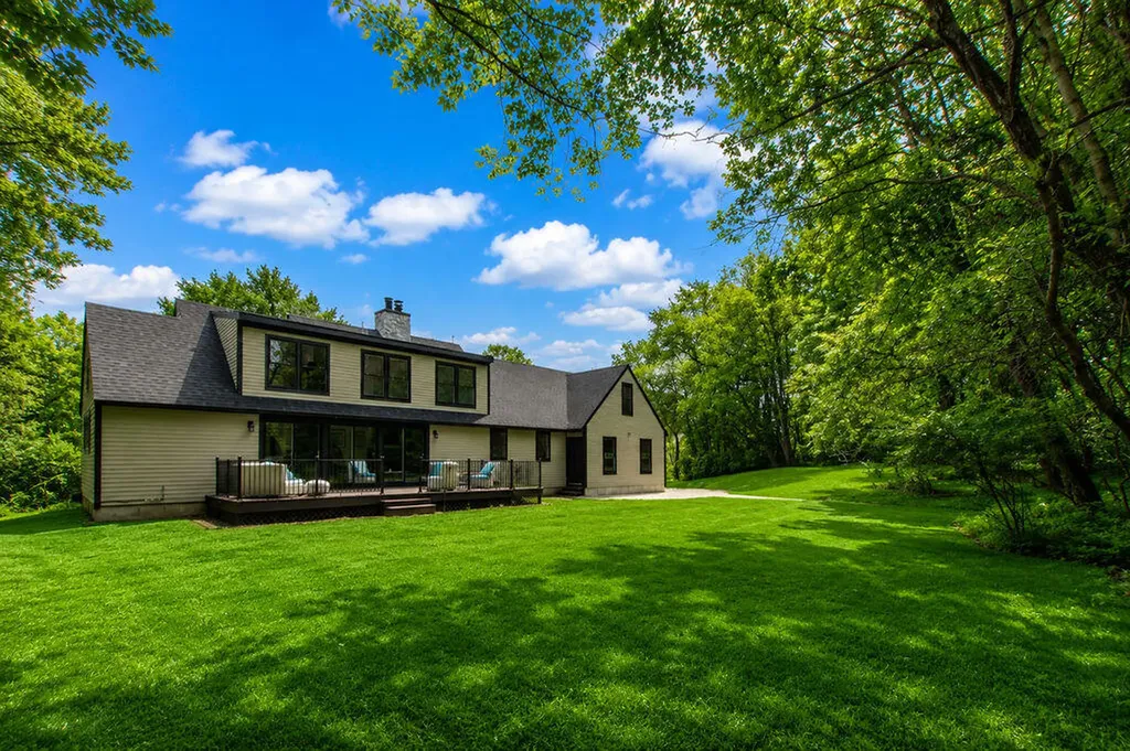 3 Bartlett Road Kittery ME 03905