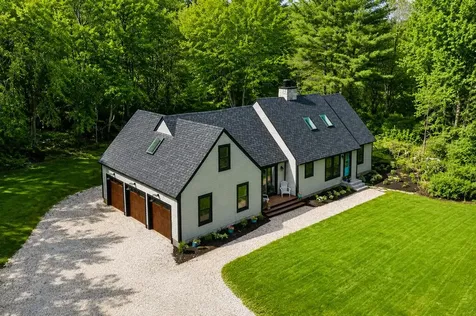 3 Bartlett Road Kittery ME 03905