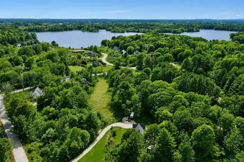 3 Bartlett Road Kittery ME 03905