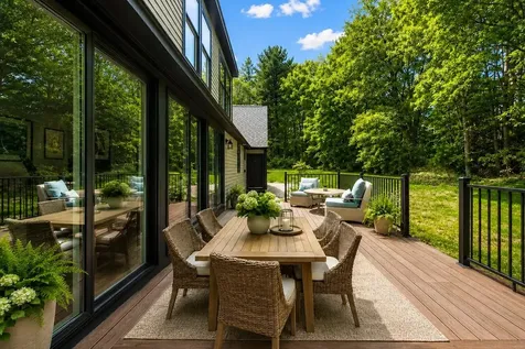 3 Bartlett Road Kittery ME 03905