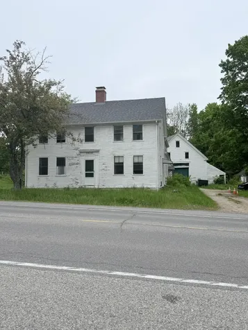 190 Ossipee Trail E Standish ME 04084