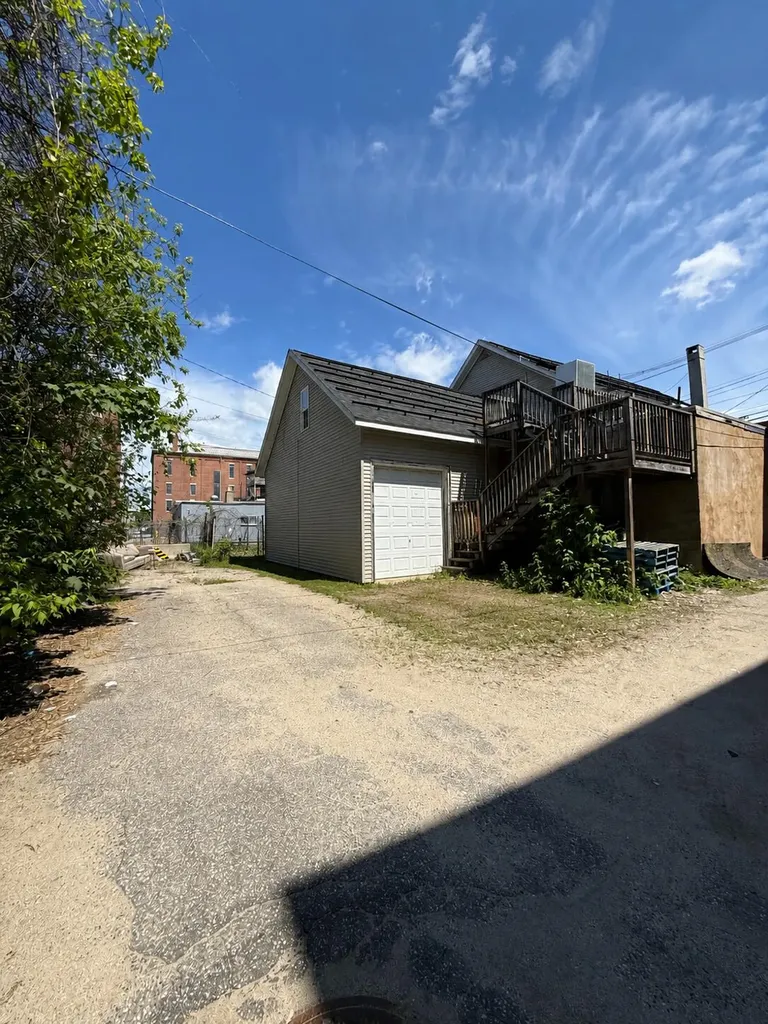 179 Lincoln Street Lewiston ME 04240