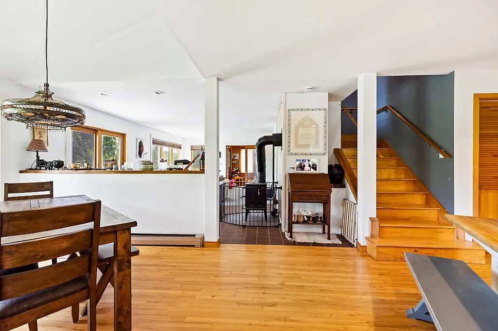 375 Priest Hill Road Vassalboro ME 04989