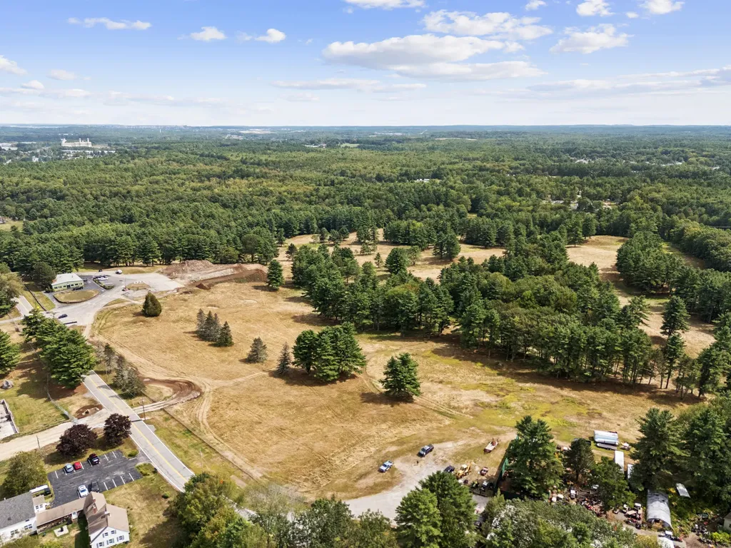 32 Fairway Commons Drive Gorham ME 04038
