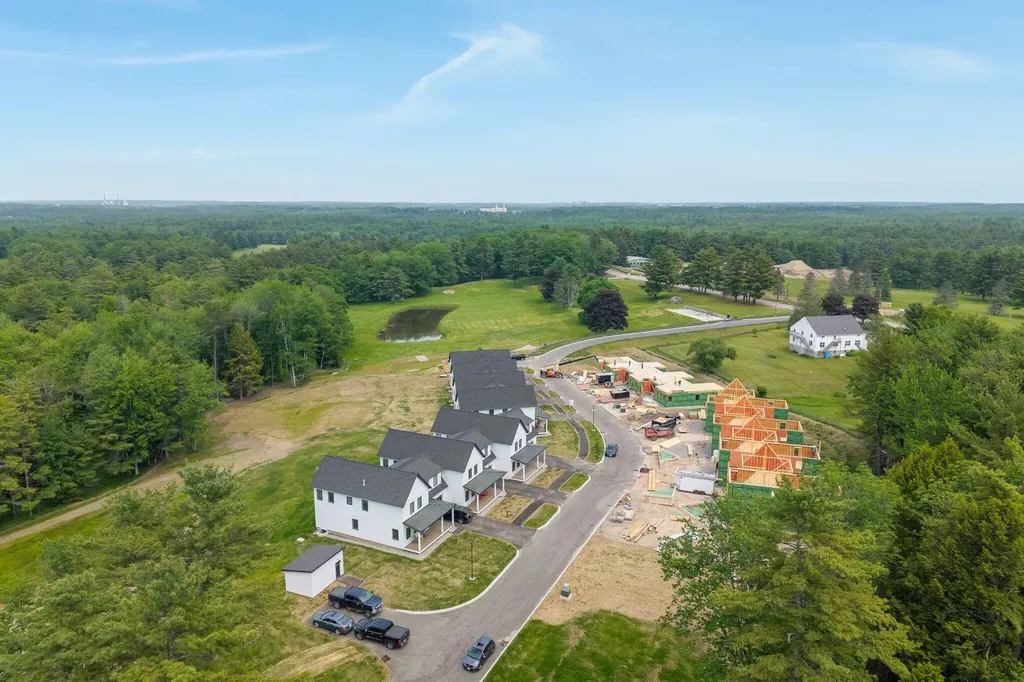 32 Fairway Commons Drive Gorham ME 04038