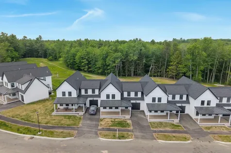 32 Fairway Commons Drive Gorham ME 04038