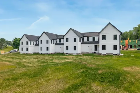 32 Fairway Commons Drive Gorham ME 04038