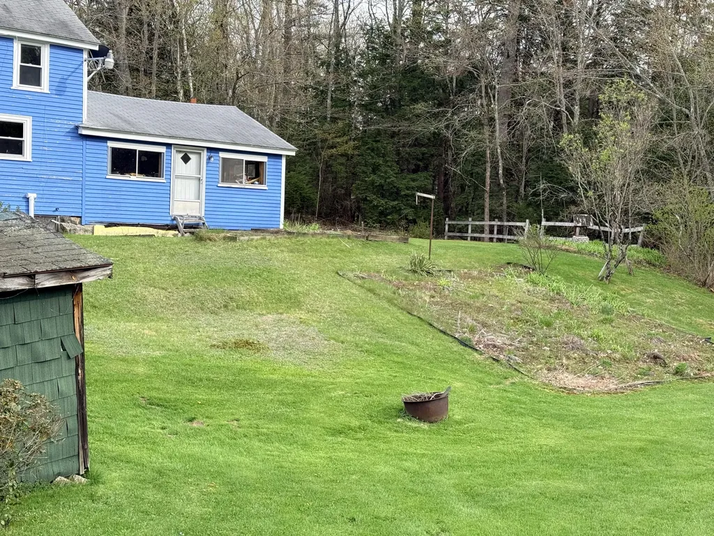 34 Robinson Hill Road Oxford ME 04270