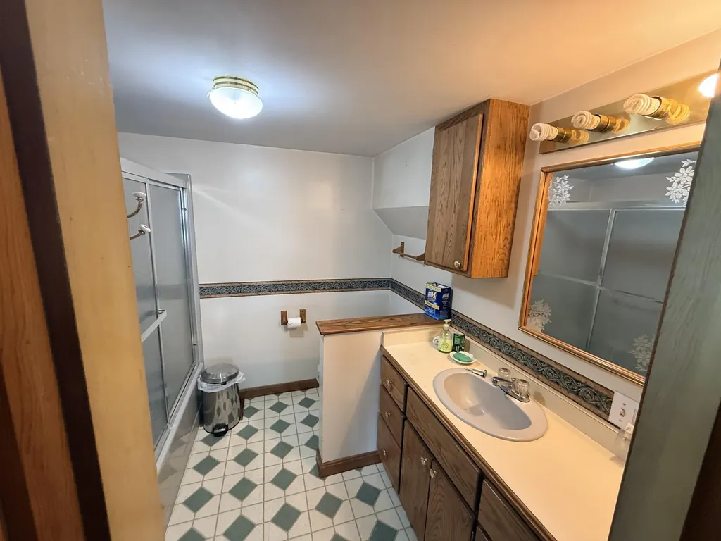 34 Robinson Hill Road Oxford ME 04270