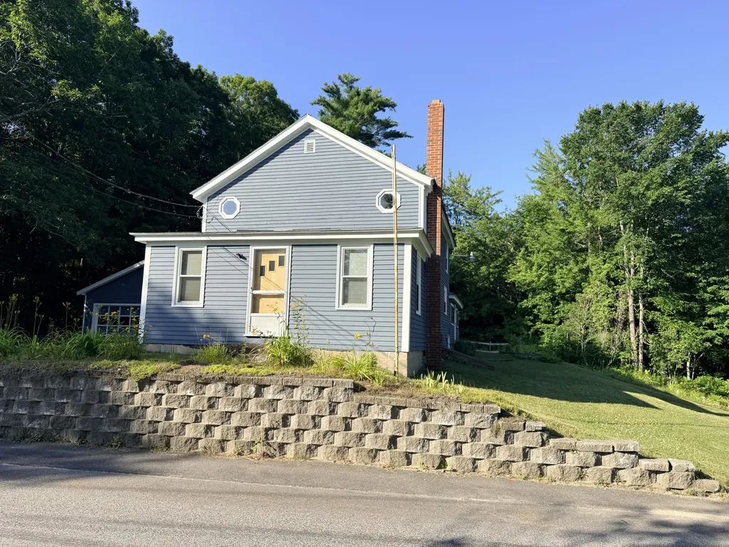34 Robinson Hill Road Oxford ME 04270