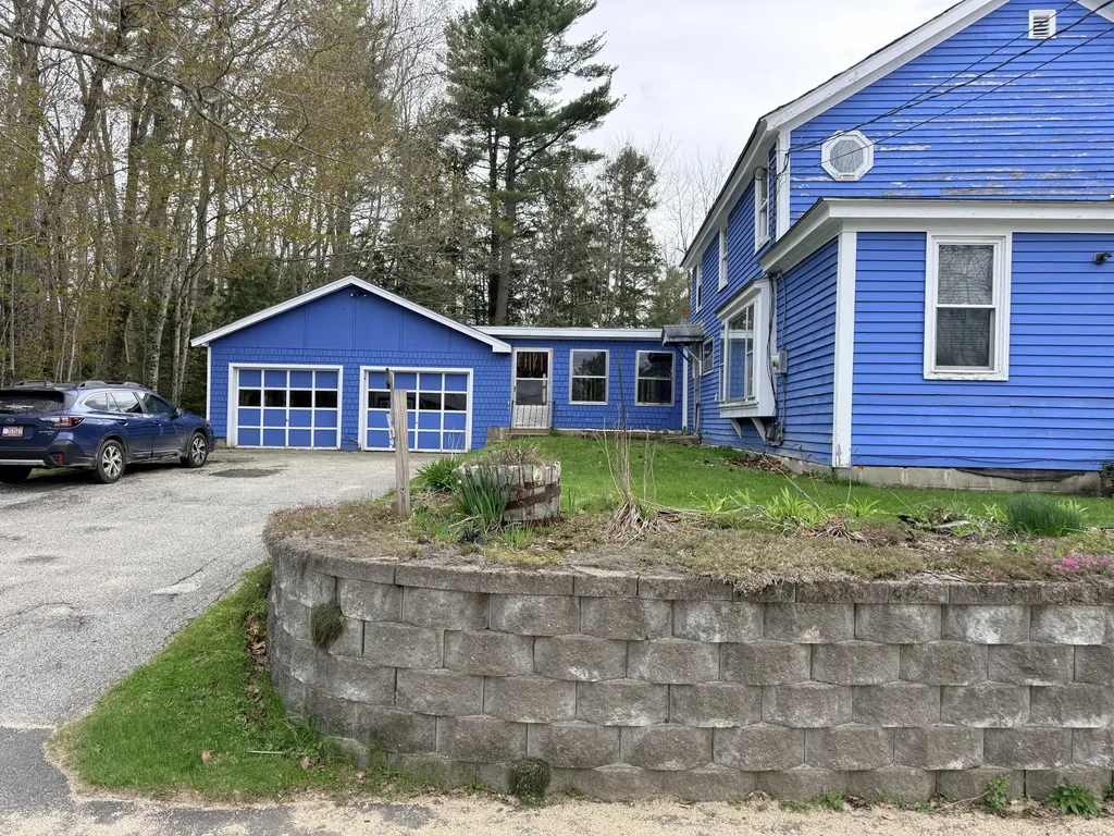 34 Robinson Hill Road Oxford ME 04270