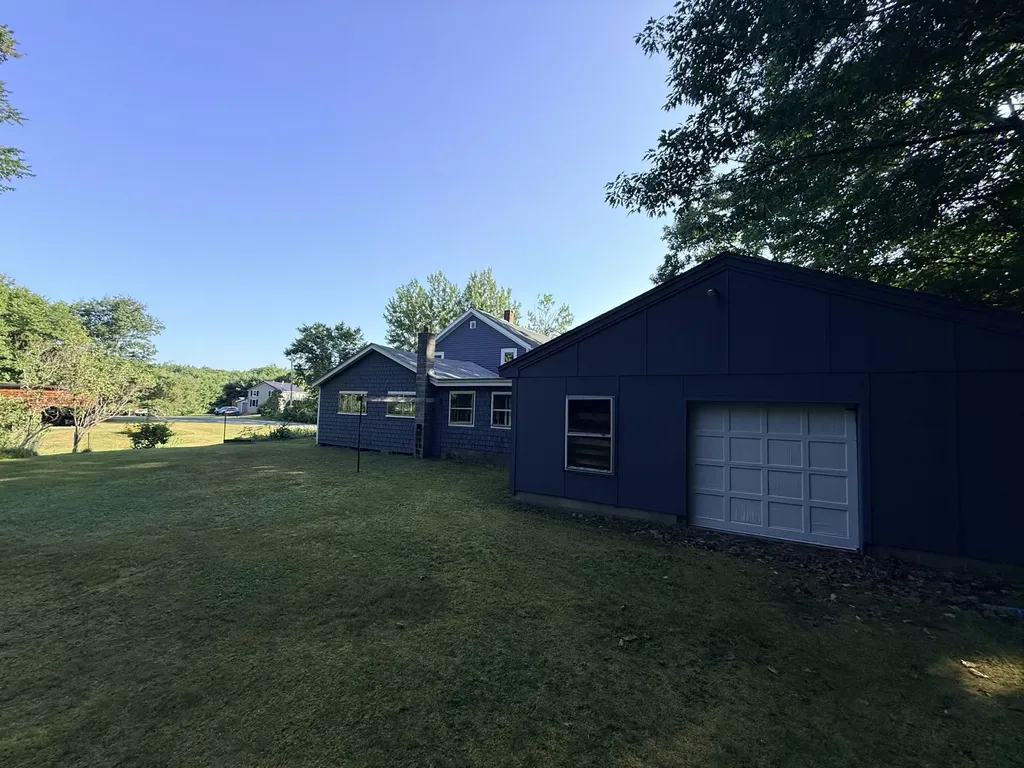 34 Robinson Hill Road Oxford ME 04270