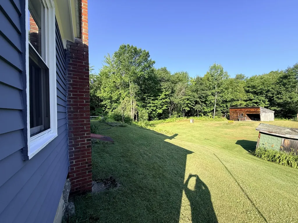 34 Robinson Hill Road Oxford ME 04270