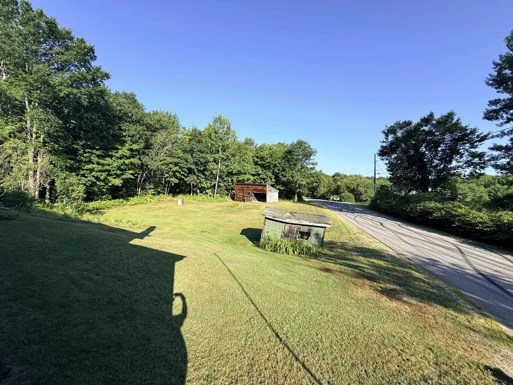 34 Robinson Hill Road Oxford ME 04270