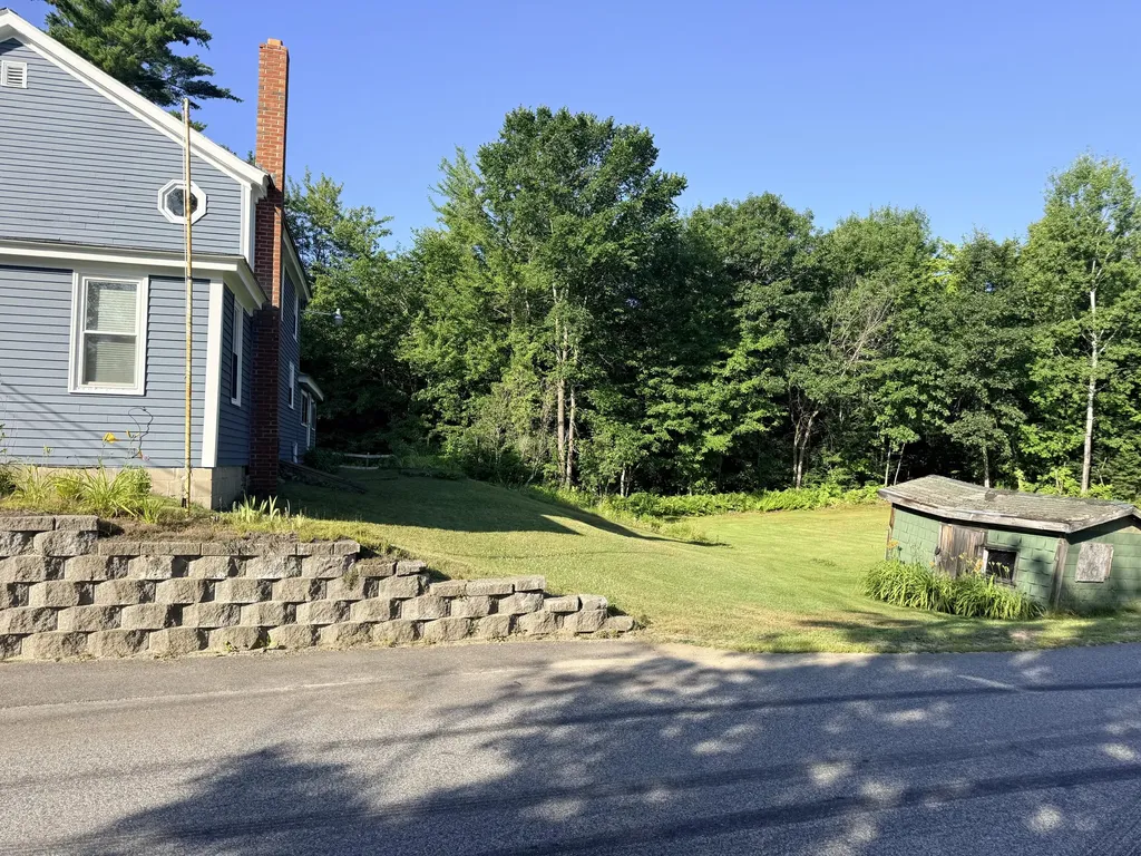 34 Robinson Hill Road Oxford ME 04270