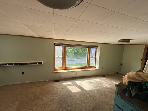 34 Robinson Hill Road Oxford ME 04270