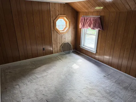 34 Robinson Hill Road Oxford ME 04270