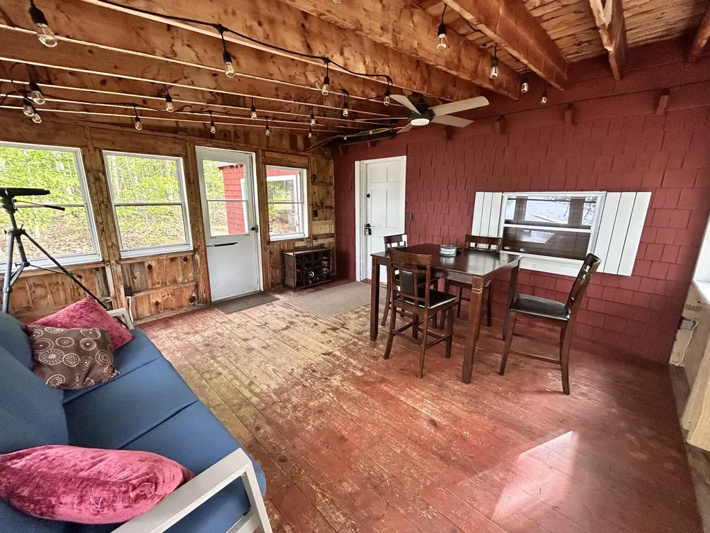 34 Androscoggin Loop Leeds ME 04263