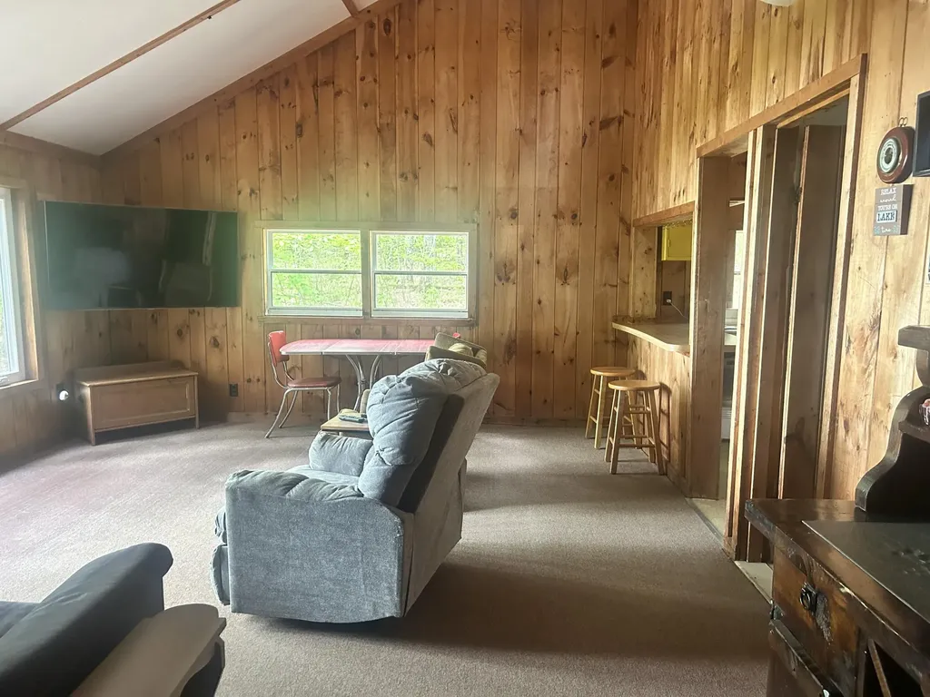 34 Androscoggin Loop Leeds ME 04263