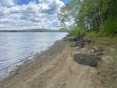 34 Androscoggin Loop Leeds ME 04263