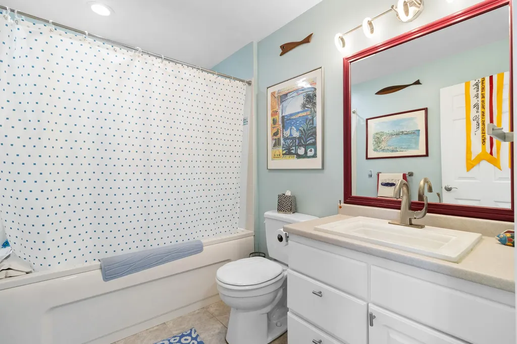 25 Cliff Drive South Thomaston ME 04858