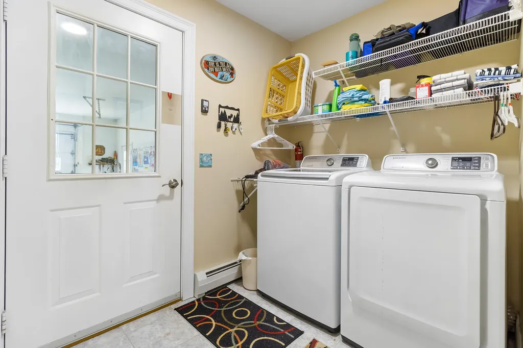 25 Cliff Drive South Thomaston ME 04858
