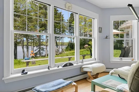 25 Cliff Drive South Thomaston ME 04858