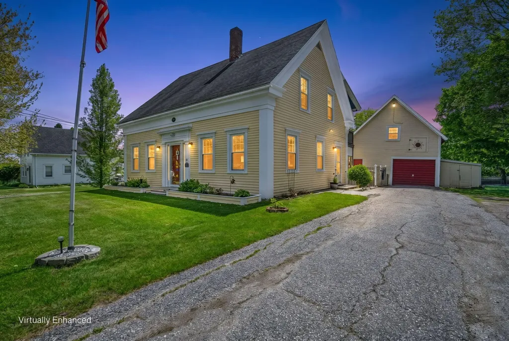 14 Brooklyn Heights Road Thomaston ME 04861