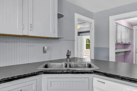 14 Brooklyn Heights Road Thomaston ME 04861