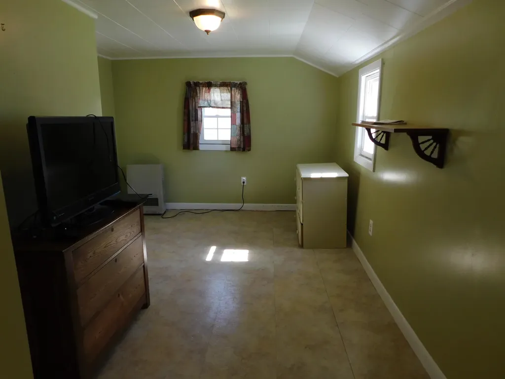 17 James Street Bingham ME 04920