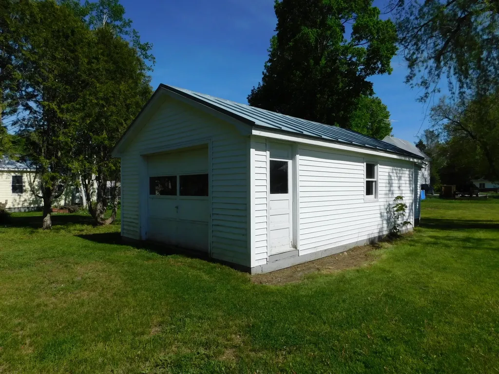 17 James Street Bingham ME 04920