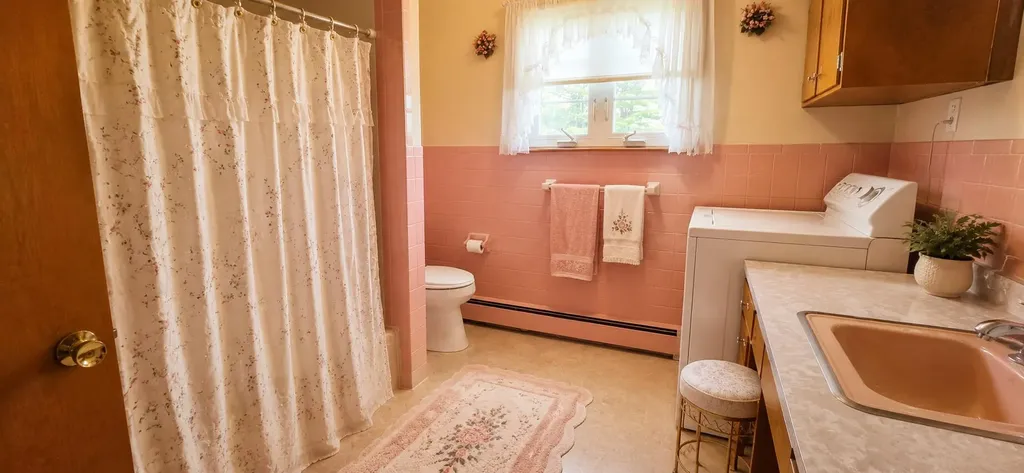 9 Mckinley Drive Lewiston ME 04240