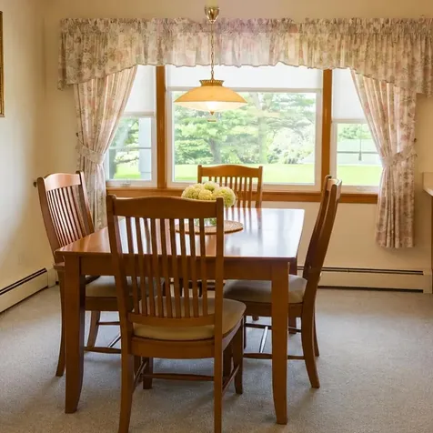 9 Mckinley Drive Lewiston ME 04240