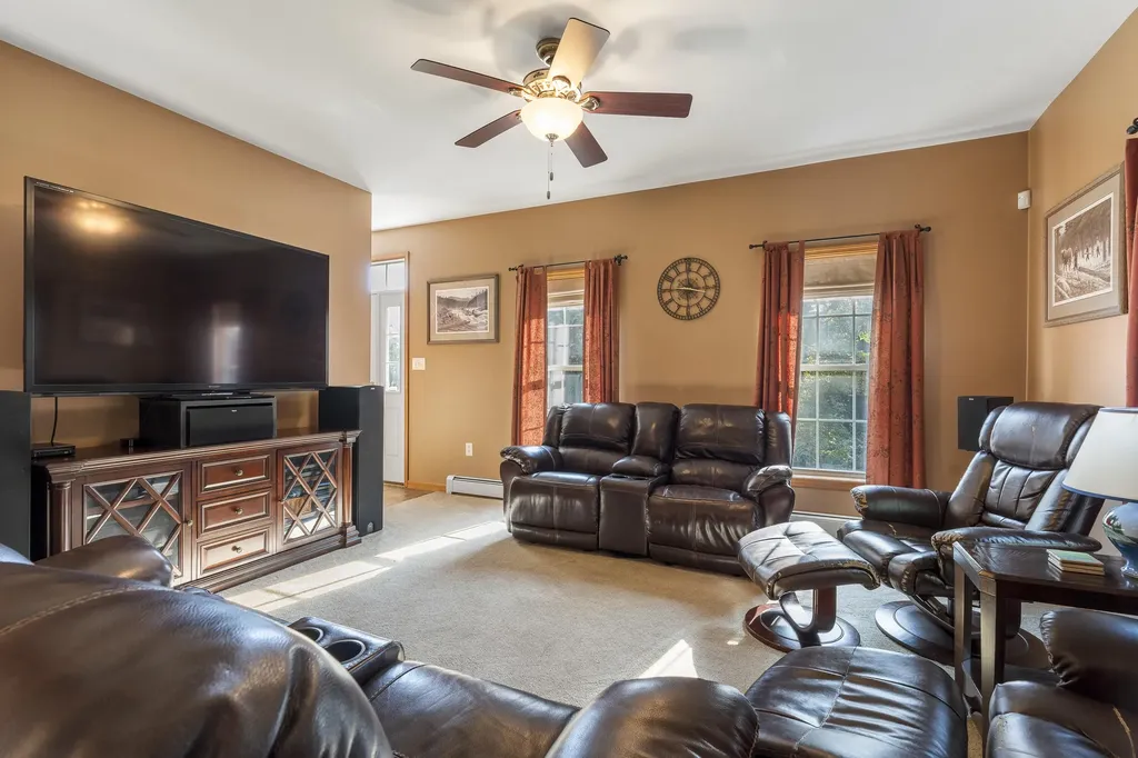 81 Lower Cross Road Nobleboro ME 04555