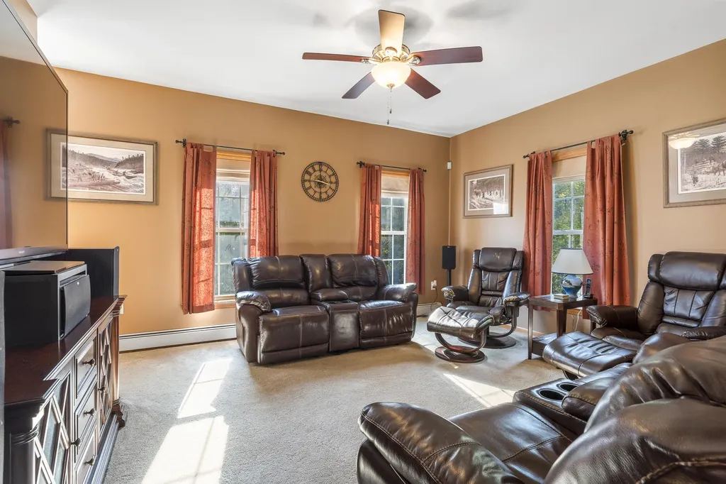 81 Lower Cross Road Nobleboro ME 04555
