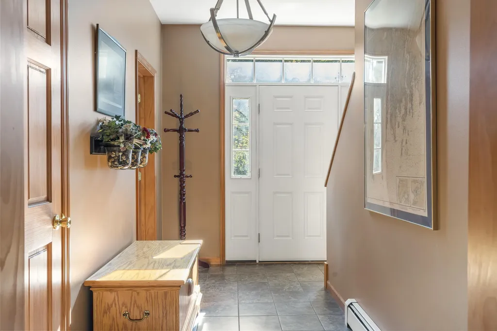 81 Lower Cross Road Nobleboro ME 04555