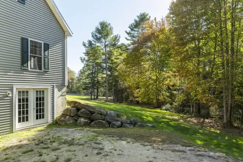 81 Lower Cross Road Nobleboro ME 04555