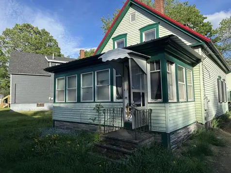 72 North Street Hartland ME 04943