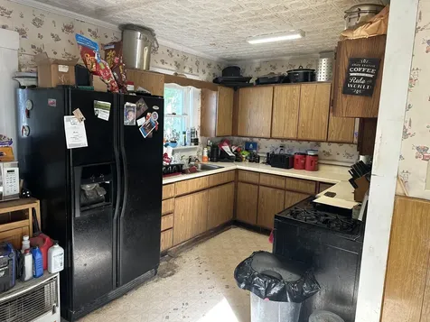72 North Street Hartland ME 04943