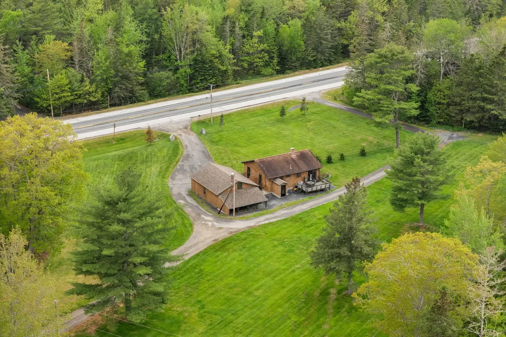 1342 Us-1 Hancock ME 04640