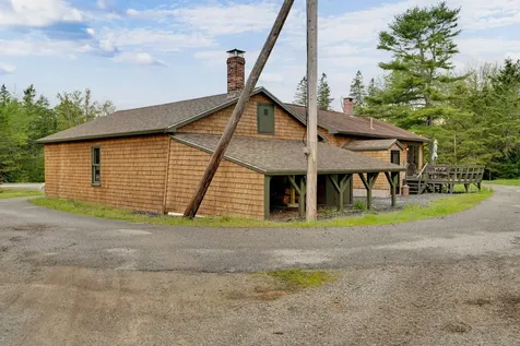1342 Us-1 Hancock ME 04640